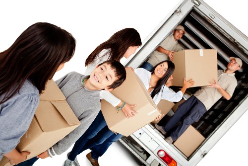 Packing materials and professional movers in Wandsworth