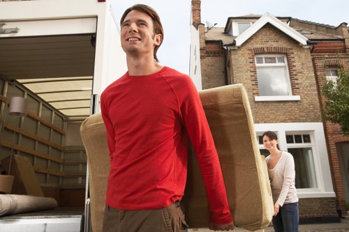 Helpful tips for a smooth and efficient moving experience